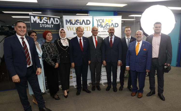 Cumhurbaşkanı Ersin Tatar, Sydney'de MÜSİAD ve DTİK yetkilileriyle bir araya geldi
