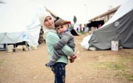Ara bölgede bekletilen Suriyelilerin durumu endişe verici