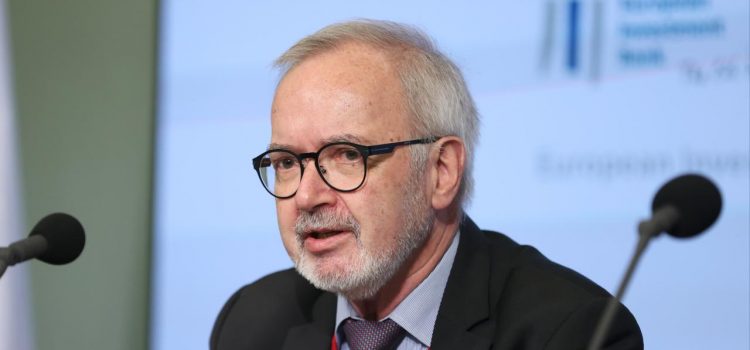 Eski Avrupa Yatırım Bankası Başkanı Werner Hoyer'e yolsuzluk soruşturması
