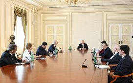 Töre, TÜRKPA’ya katılan konuk heyetler ile birlikte Aliyev tarafından kabul edildi